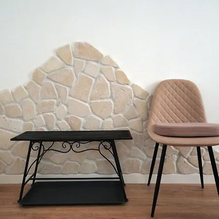 Auralia 10 Min From The Sassi Of By Hotea מטרה