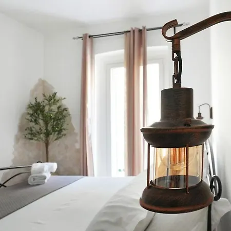 Auralia 10 Min From The Sassi Of By Hotea דירה