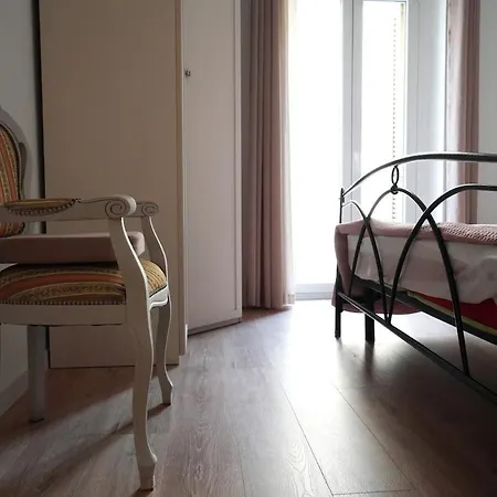 Apartamento Auralia 10 Min From The Sassi Of By Hôtea